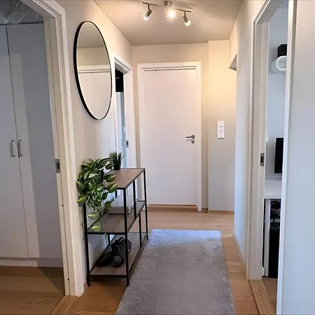 Apartamento Spacious & Cozy With Balcony