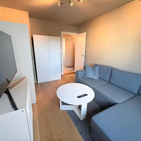 Apartamento Spacious & Cozy With Balcony Bergen